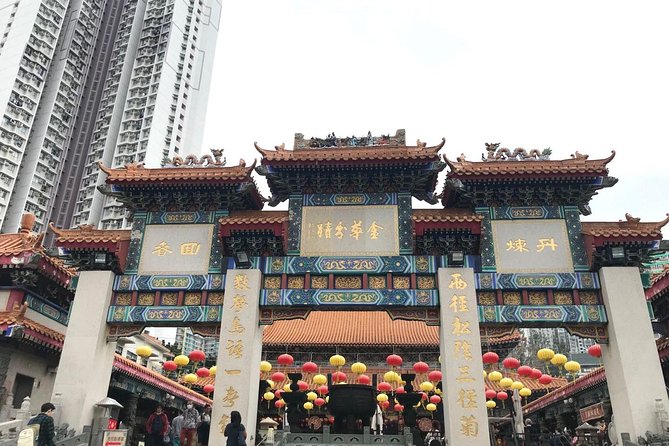 Day Tour to Hong Kong from Guangzhou by Round-way Bullet Train - Lunch and local guidance make the schedule easier