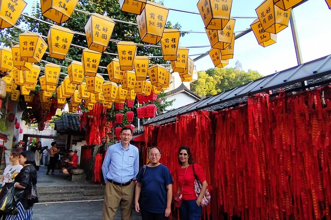 Day Tour to Shenzhen from Hong Kong by High Speed Bullet Train - HuaQiangBei, China’s electronics marketplace