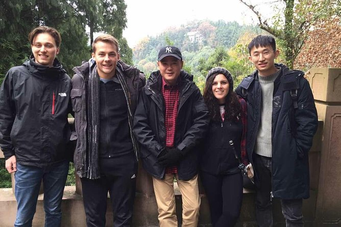 Dazu Ancient Rock Carvings Private Tour Extension - Lunch in Dazu town, with local dishes