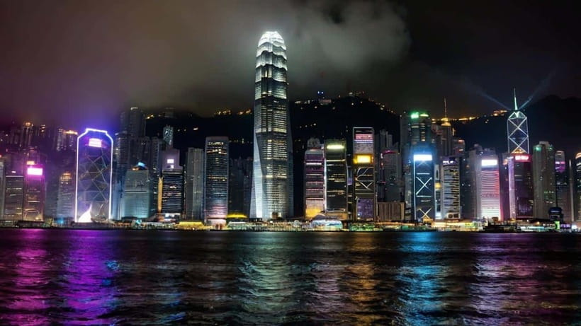 Deluxe Hong Kong City Tour with English Guide - The final viewpoint and Symphony of Lights