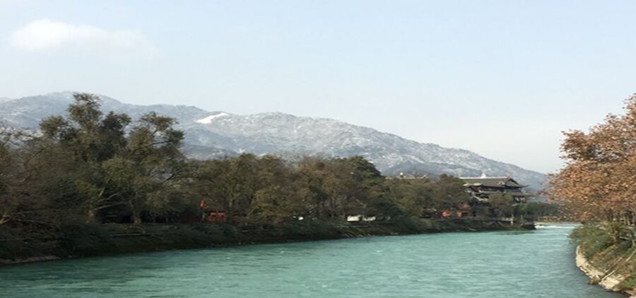 Dujiangyan panda base and irrigation system park day tour - What the $180 price really covers