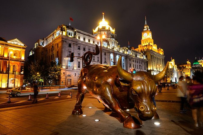 Evening Thai Dinner and Huangpu River Cruise in Shanghai - Timing, weather, and small practical details