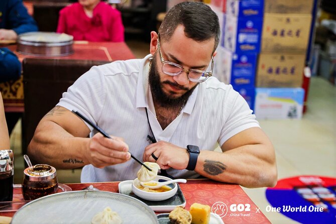 Experience Beijing Walking Food Tour Private - Meeting near Dongsi and finding the neighborhood