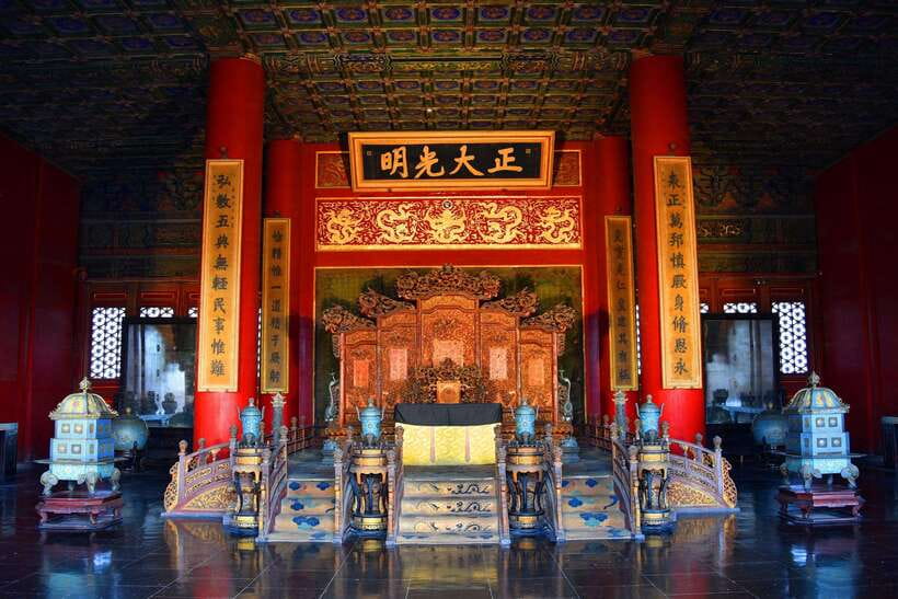 Forbidden City, Summer Palace & Temple of Heaven Tour - The Summer Palace and its lakeside calm