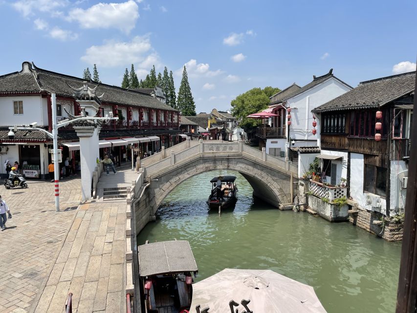 From Shanghai: Private Zhujiajiao Tour with Boat Ride - Ming and Qing bridges, with time for photographs
