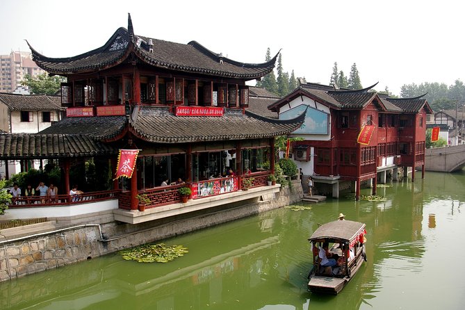 Full-Day Private Guided Tour of Shanghai - A useful first day in a huge city