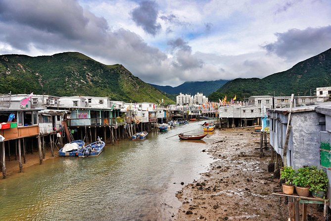 Full-Day Private Tour of Lantau Island including Big Buddha and Tai O - Boat ride through Tai O waterways