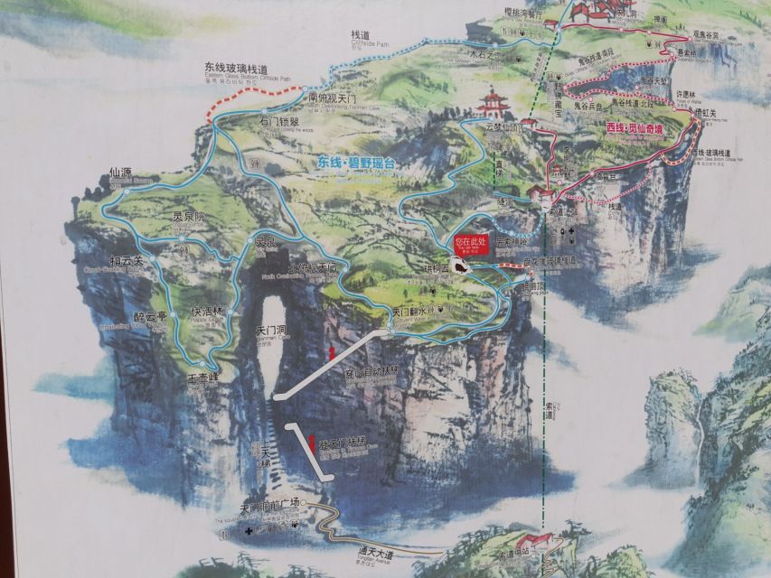 Full-Day Private Tour of Tianmen Mountain - Tianmen Mountain Temple and western Hunan’s Buddhist tradition