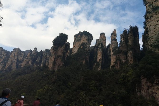 Full-Day Private Tour of Zhangjiajie(Wulingyuan) National Forest Park - Golden Whip Brook Brings You Back to the Trees