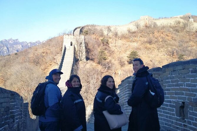Great Wall With Beijing Capital Airport/Hotel Round-Way Transfer - Making a Great Wall Visit Work During a Layover