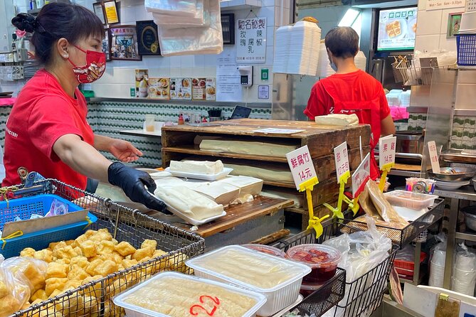 Group Vegetarian Food & Cultural Tour - Why this tour works for plant-based eaters in Hong Kong