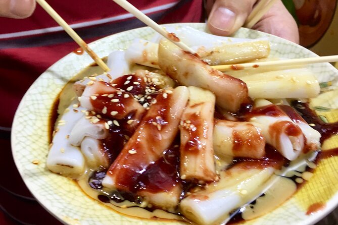 Group Vegetarian Food & Cultural Tour - Finishing near Sham Shui Po and Toy Street
