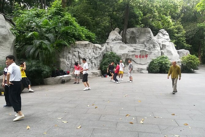 Guangzhou City Tour for Travellers from Hong Kong by Bullet Train - Chen Clan Ancestral Hall and Cantonese craftsmanship
