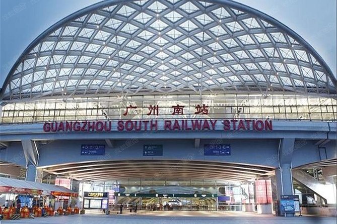 Guangzhou City Tour for Travellers from Hong Kong by Bullet Train - Shangxiajiu and the everyday side of old Guangzhou