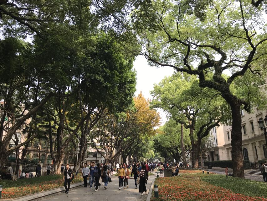 Guangzhou Day Tour By Metro & Boat - Shamian Island’s European-era streets