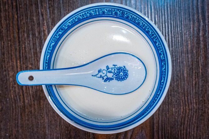 Guangzhou Evening Food Tour Through Local Neighborhood - Why the Residential Neighborhood Matters