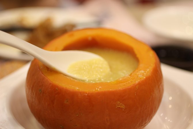 Guangzhou Foodie Tour - Old walking streets and everyday Guangzhou
