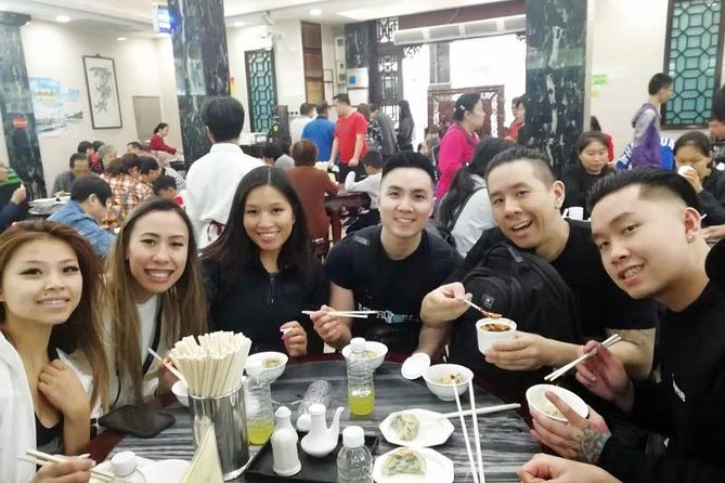 Guangzhou Foodie Tour - Qingping Medicine Market in 30 minutes