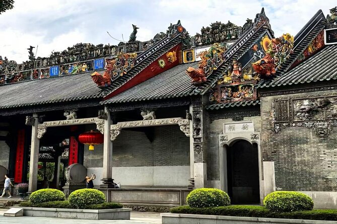 Guangzhou Private Tour of Canton Tower and Pearl River Cruise - Shamian Island’s colonial-era streets
