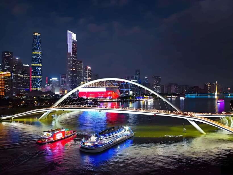 Guangzhou: Roundtrip Cruise Night View from Canton Tower - Who will get the most from the 50-minute trip