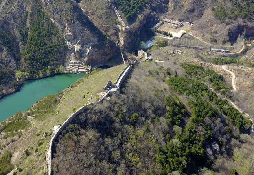 Gubei Water Town Simatai Great Wall Ticket And Options - Who will enjoy this experience most?