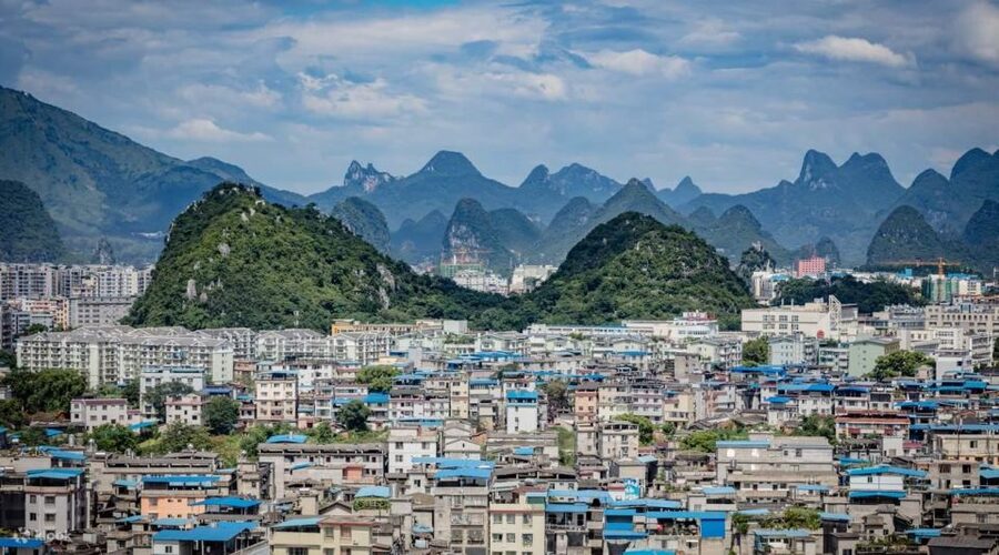Guilin: 3-Day Private Tour with Longsheng&Cruise to Yangshuo - Guides, transport, and the level of personal attention