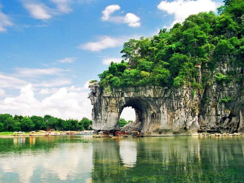 Guilin: City Tour with Elephant Hill & Ming Tea Tasting - Why this pairing works in Guilin