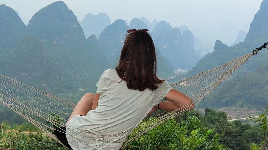 Guilin: Li River Cruise with Buffalo and Tour of Yangshuo - Arriving in Yangshuo and using West Street wisely