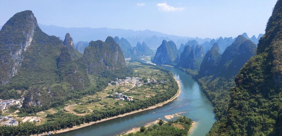 Guilin: Li River Cruise with Buffalo and Tour of Yangshuo - Who will enjoy this day most?