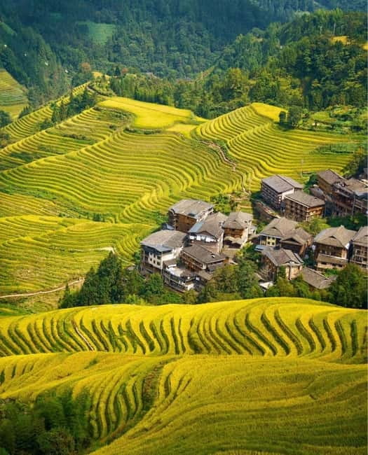 Guilin Longji: Rice Terrace with Oil-Tea Demo & Zhuang Lunch - The road from Guilin to Longsheng