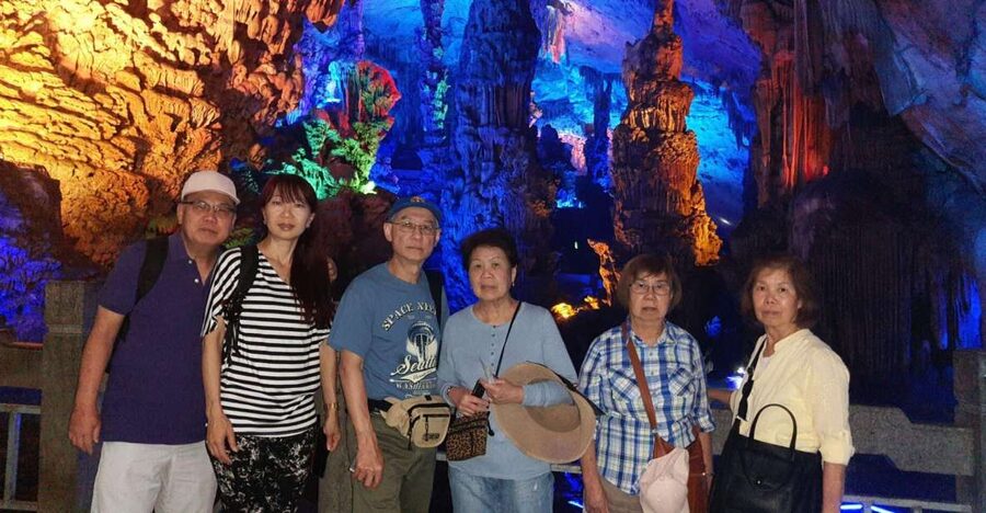 Guilin: Private Full-Day City Tour with Fubo Hill - Elephant Trunk Hill at the river confluence
