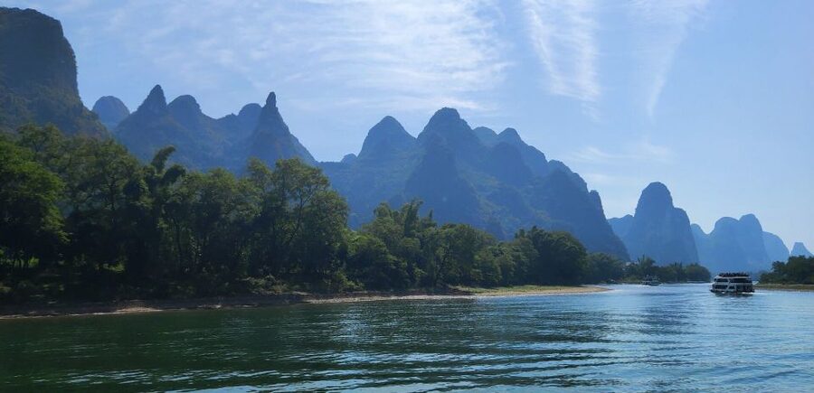 Guilin: Private Full-Day Li River Cruise and Liusanjie Show - FAQ