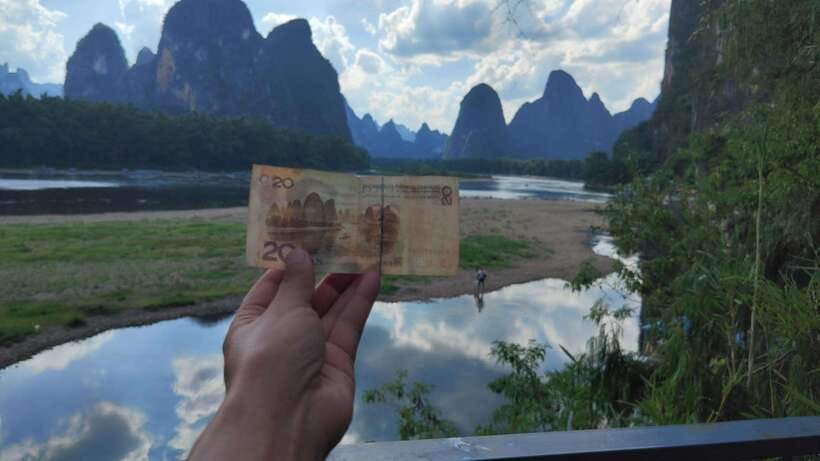Guilin: Private Mountains and Rivers Day Tour - A private car makes the route practical