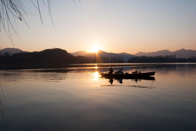 Half-Day Flexible Private Hangzhou Highlight Tour - A flexible route instead of a fixed checklist