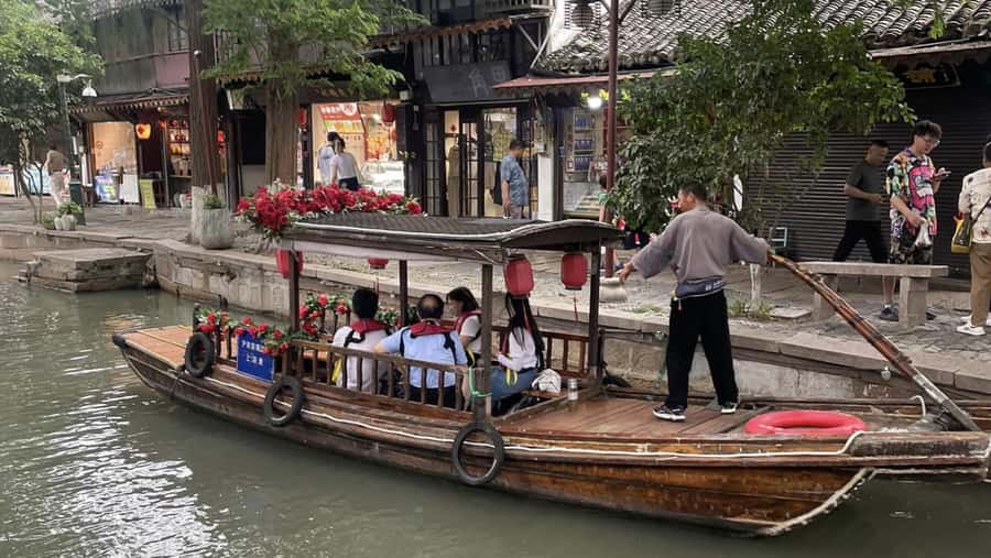 Half-Day Zhujiajiao Water Town Wonders Private Tour - Walking the old streets and traditional market