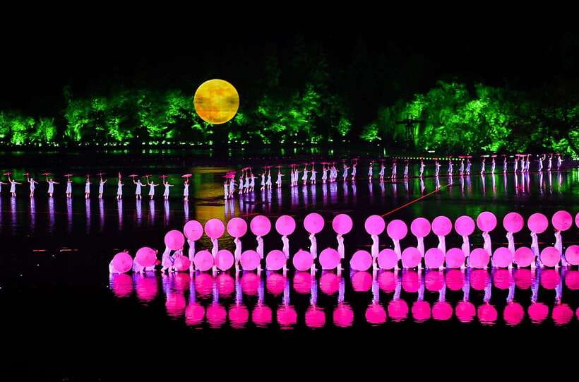 Hangzhou: Impression West Lake Show Enduring Memories of HZ - Act Seven: Moon Light