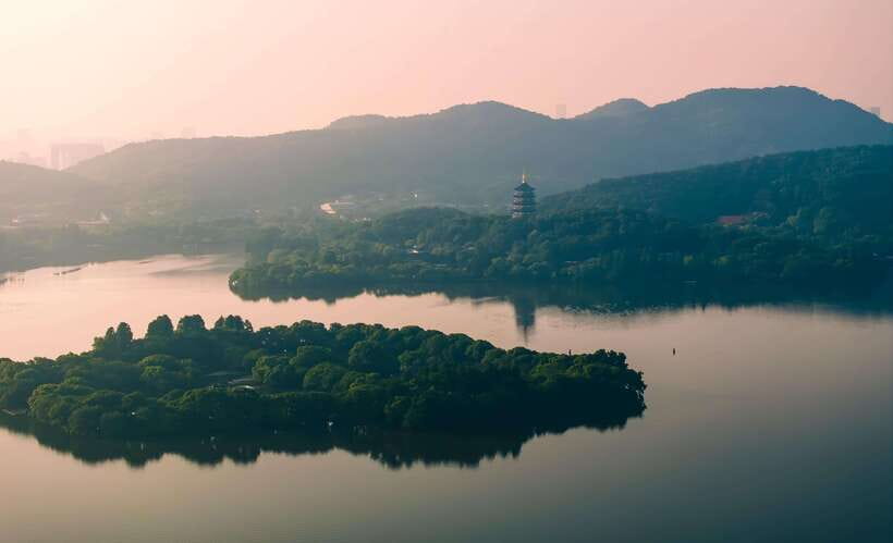Hangzhou:Luxury West Lake Cruise+Santan Yinyue Island Ticket - Why Santan Yinyue Island is the star of the trip