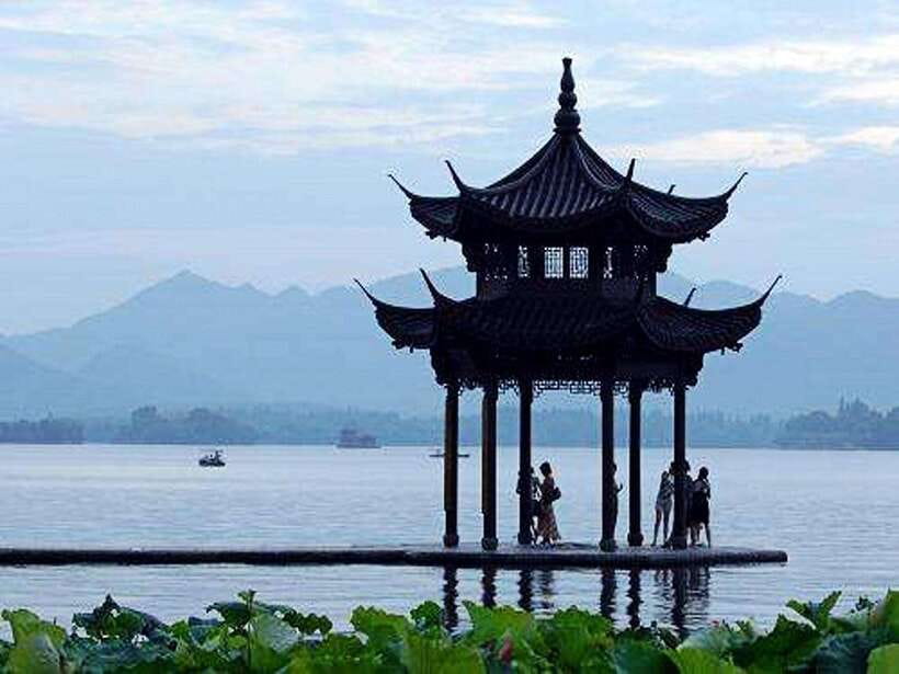 Hangzhou Private One Day Trip from Shanghai by Bullet Train - Who will get the most from this trip