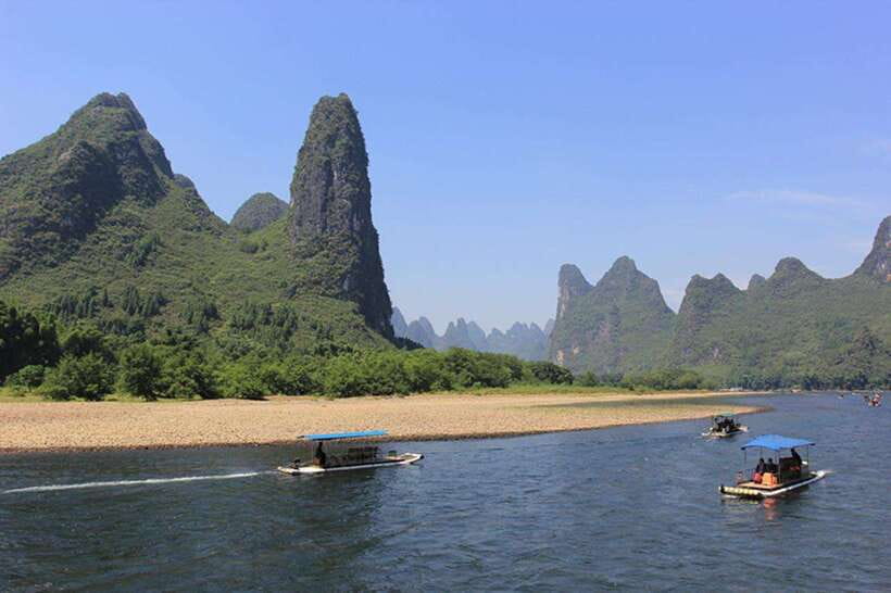 Highlights from Guilin to Yangshuo Full Day Private Tour - Lunch comes before Fuli’s old streets and paper fans
