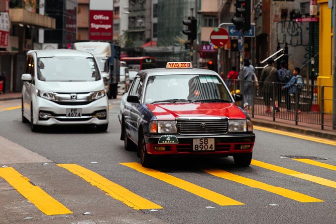 Highlights & Hidden Gems With Locals: Best of Hong Kong Private Tour - PMQ and the city’s creative side