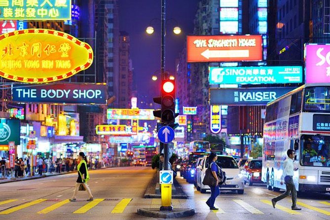 Hong Kong Afternoon Sightseeing Tour Plus Dinner Cruise with Hotel Pickup from Kowloon area - A big Hong Kong day that begins at Victoria Peak