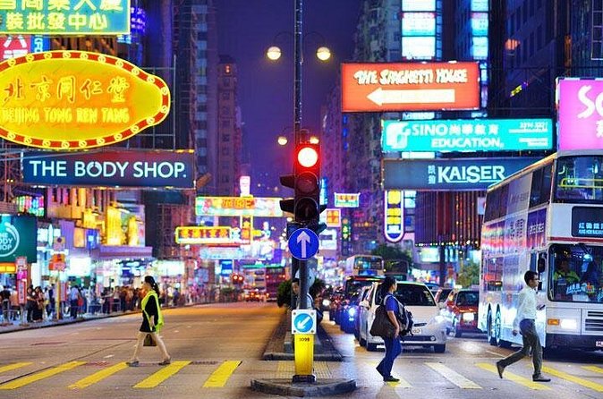 Hong Kong Afternoon Sightseeing Tour Plus Dinner Cruise with Hotel Pickup from Kowloon area - Buffet dinner aboard the Harbour Cruise Bauhinia