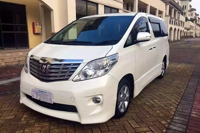 Hong Kong Airport Chauffeur Service, Hong Kong Airport Transfer - What the Hong Kong Airport Transfer Actually Does