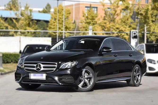Hong Kong Airport Chauffeur Service, Hong Kong Airport Transfer - The Drive to Your Downtown Hotel