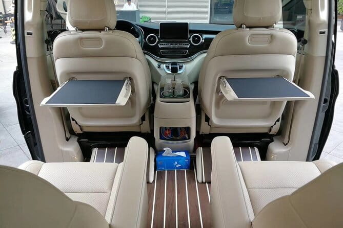 Hong Kong Airport Chauffeur Service, Hong Kong Airport Transfer - What the Price Includes, and What It Does Not