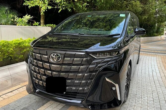 Hong Kong Airport Transfer Luxury MPV - From Arrival Hall B to Your Hotel Door