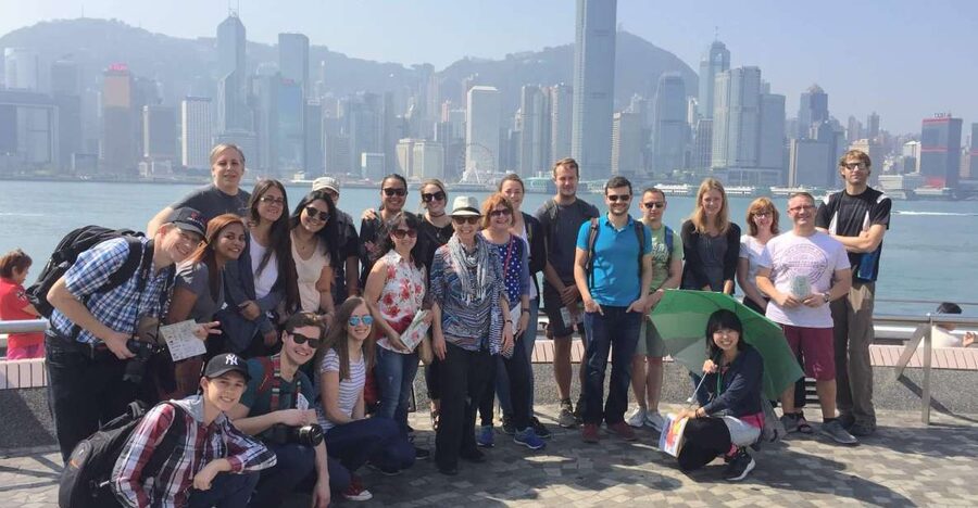 Hong Kong: City Highlights Guided Tour w/Entry Fees & Lunch - Why this Hong Kong tour works as a first-day introduction
