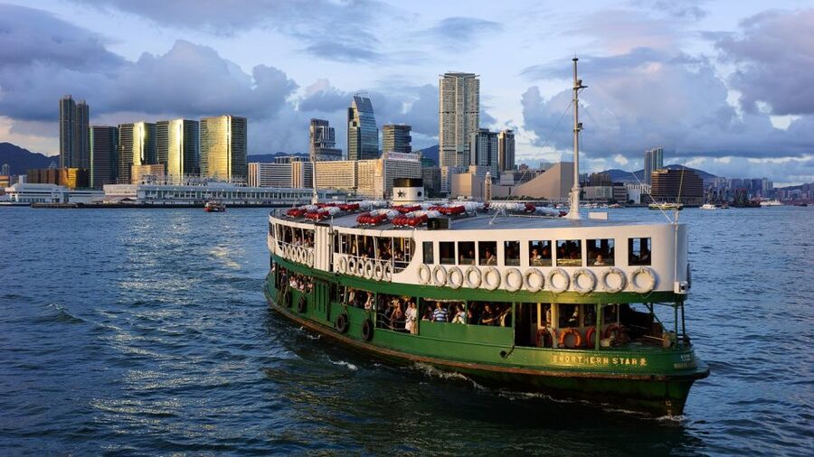Hong Kong: City Highlights Guided Tour w/Entry Fees & Lunch - Starting in Central, where old Hong Kong meets the business district