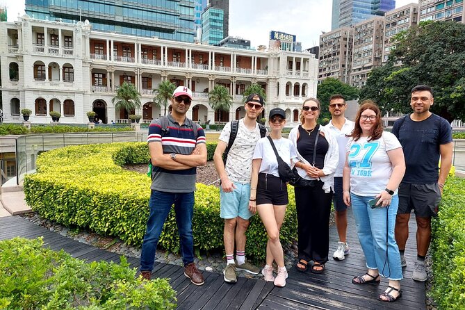 Hong Kong City Tour - Central Market sets up the city story