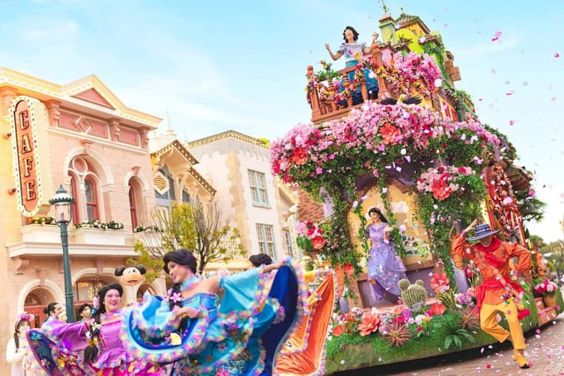 Hong Kong Disneyland: Non-Stop 2-Day Fun Ticket - Two days change the way you see Disneyland